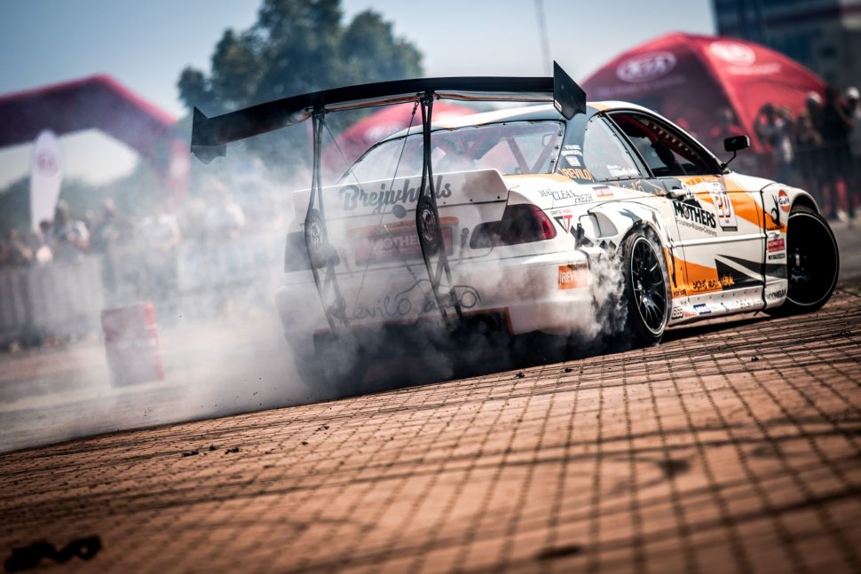 Escape6 Prague Car Festival